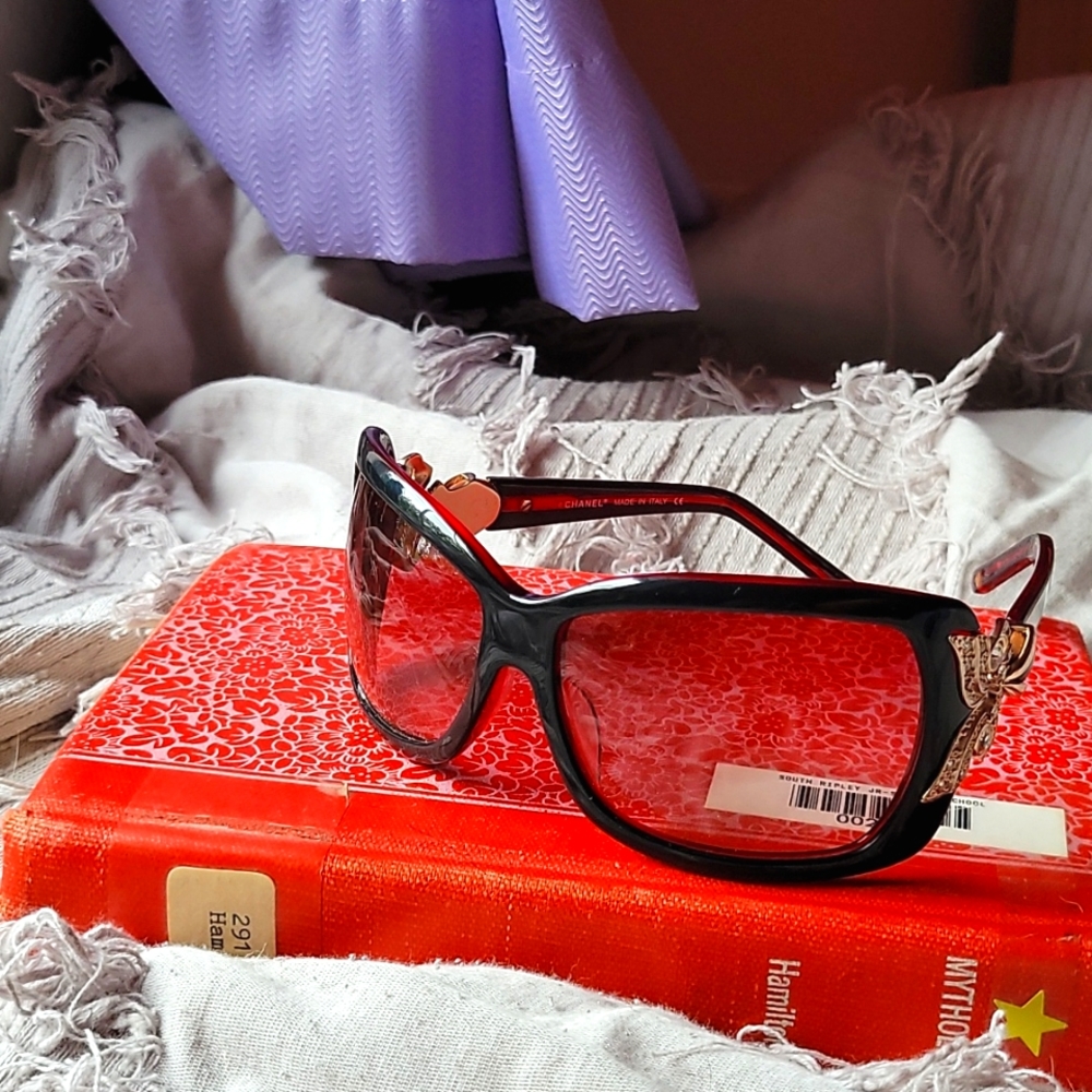 Channel  sunglasses